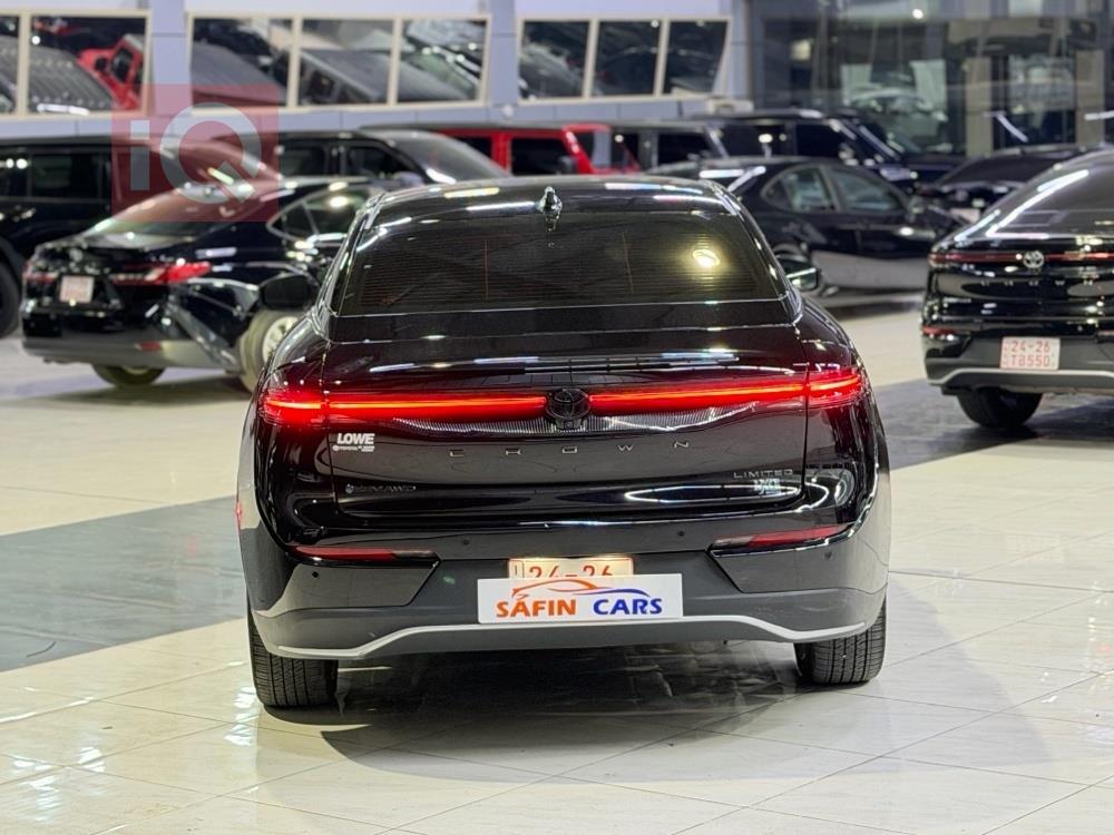 https://cdn.iqcars.io8bbf8f9d-fe89-4e09-a1d2-9b59a67843eb_4.jpg
